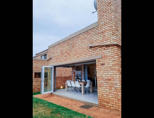 3 BEDROOM TOWNHOUSE FOR SALE IN WILLOWBROOK